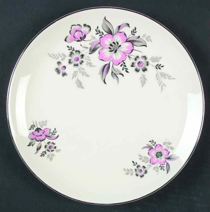 Queen Anne (Coupe) Dinner Plate by Mount Clemens-1