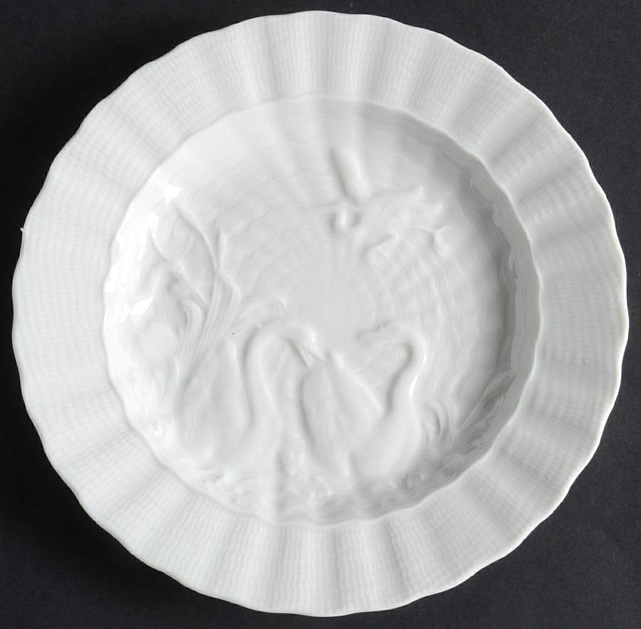 Swan Service (No Trim) Bread & Butter Plate by Meissen (Germany)-1