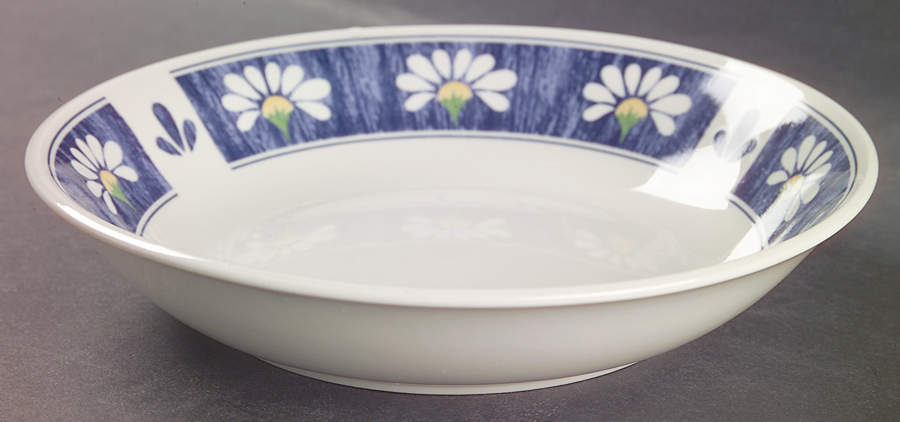 Spring Daisy Coupe Soup Bowl by Majesticware-1
