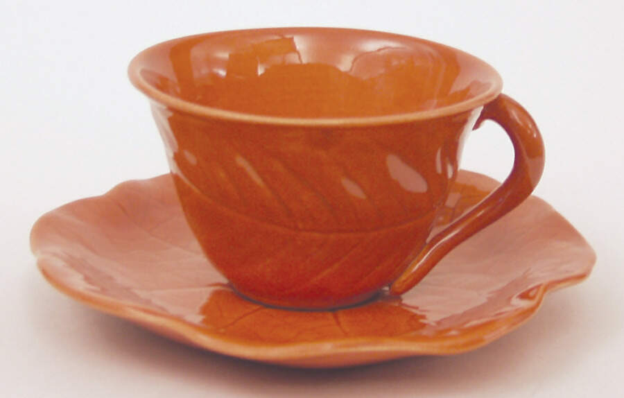 Lotus Dark Pumpkin Flat Cup & Saucer Set by Metlox - Poppytrail - Vernon-1