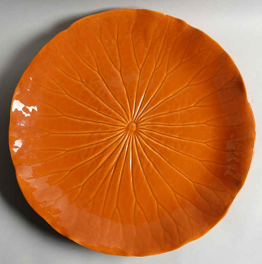 Lotus Dark Pumpkin 17" Chop Plate (Round Platter) by Metlox - Poppytrail - Vernon-1
