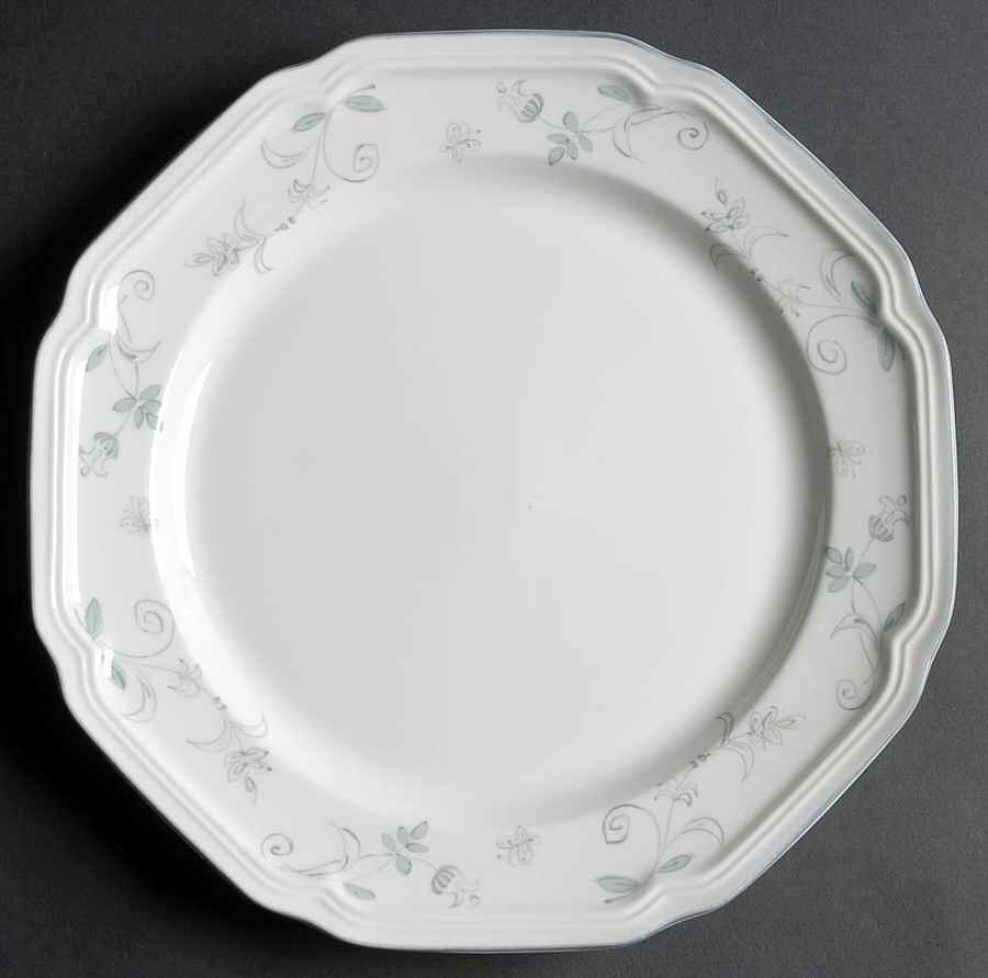 Avondale 11" Chop Plate (Round Platter) by Mikasa-1