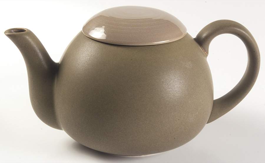 Swiss Coffee Dark Brown Teapot & Lid by Mikasa-1