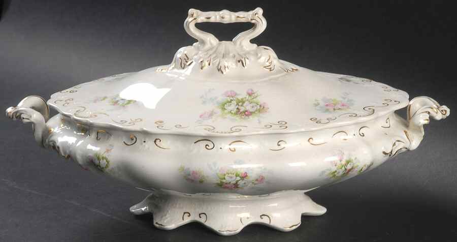 MEK120 Oval Covered Vegetable by J & G Meakin-1