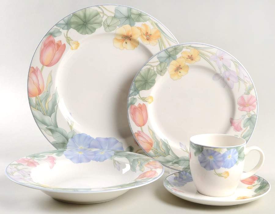 Spring Legacy 5 Piece Place Setting by Mikasa-1