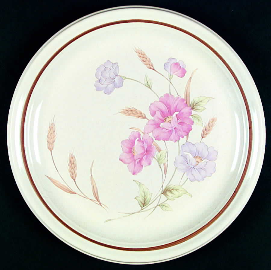 Pom Pom Dinner Plate by Mikasa-1