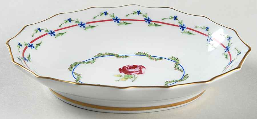Cornflower Garland 5" Lobed Tray by Mottahedeh-1