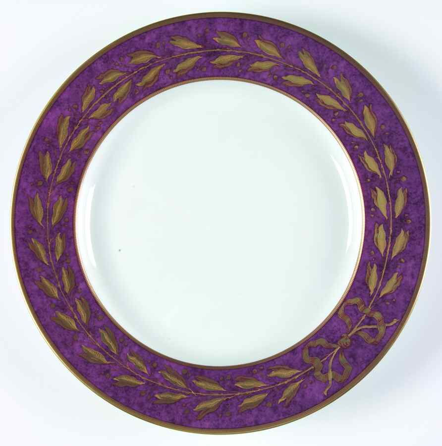 Gabriel Plum Dinner Plate by Mottahedeh-1