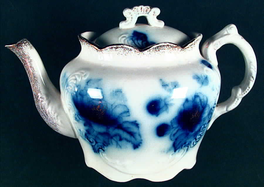 Avon (Flow Blue) Teapot & Lid by Myott Staffordshire-1