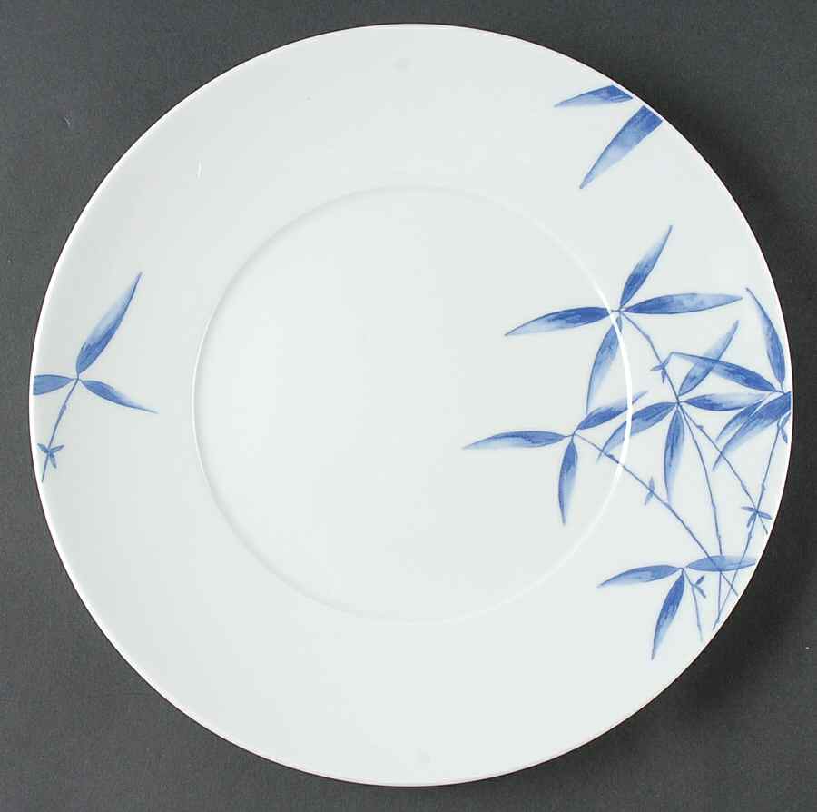Regard (Envie Shape) Dinner Plate by Medard de Noblat-1