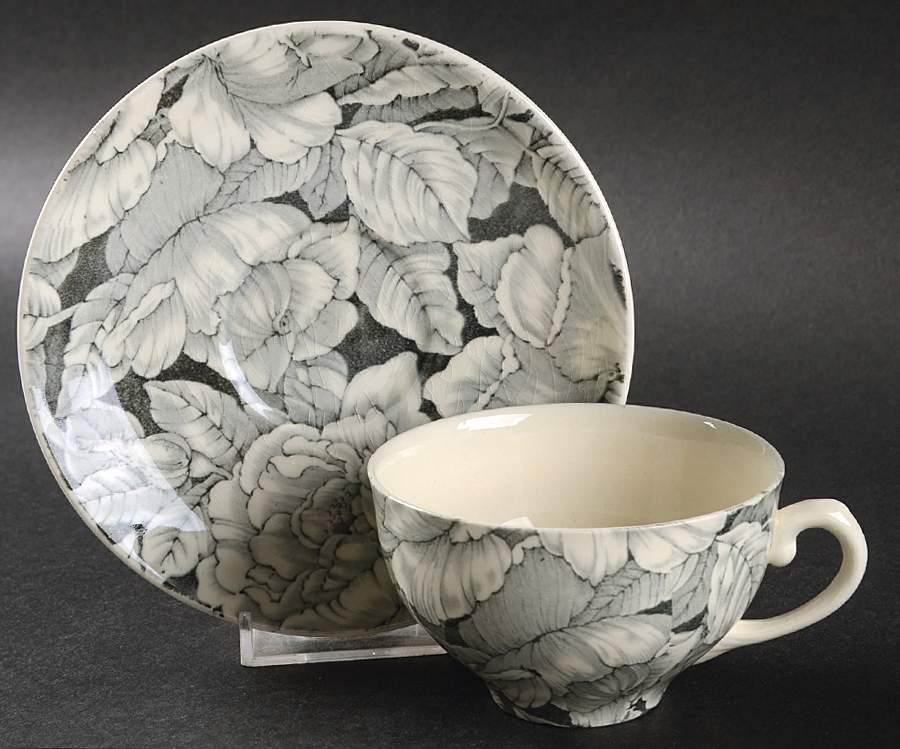 Bermuda Green Flat Cup & Saucer Set by Myott Staffordshire-1