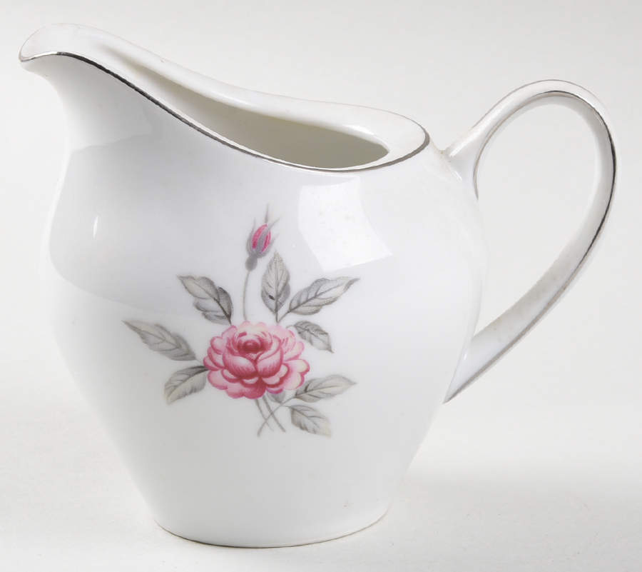 Engagement Creamer by Meito-1