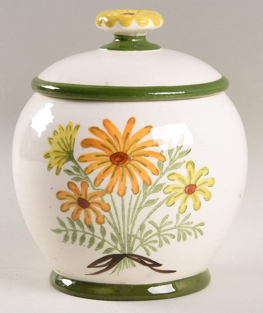 Daisy Bouquet Small Canister & Lid by Metlox - Poppytrail - Vernon-1