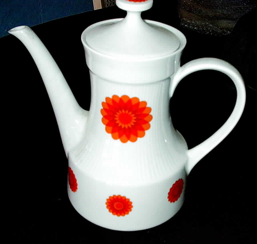 MIT112 Coffee Pot & Lid by Mitterteich-1