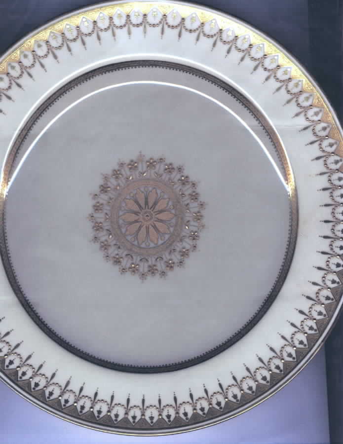 G5345 Dinner Plate by Minton-1