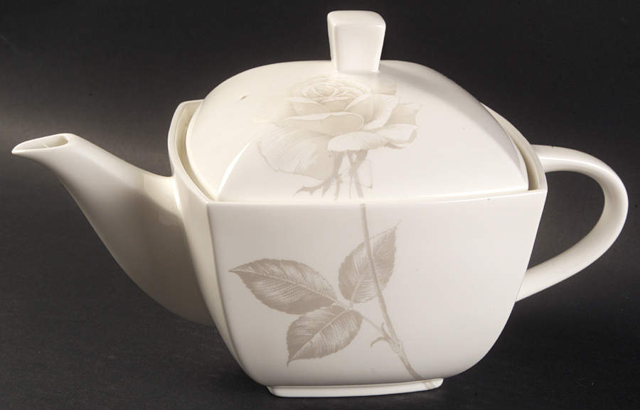 Endless Love Teapot & Lid by Mikasa-1