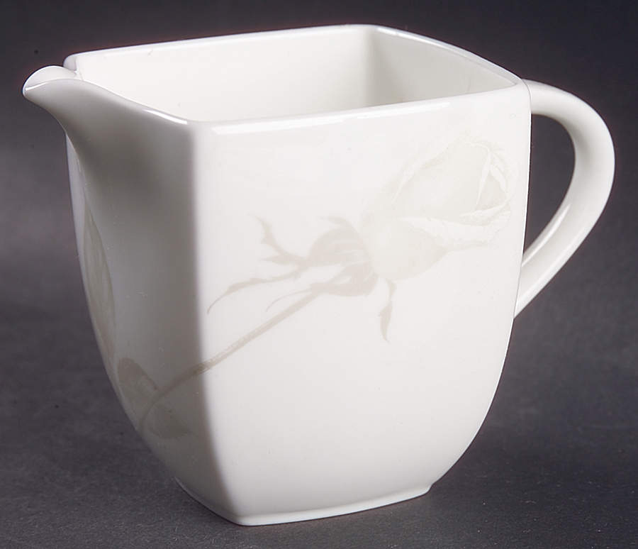 Endless Love Creamer by Mikasa-1