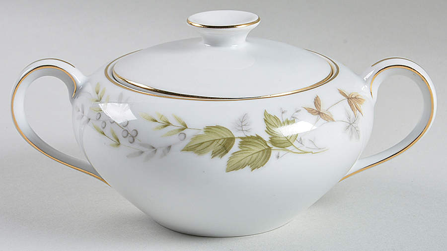 Fresh Leaf Sugar Bowl & Lid by Meito-1