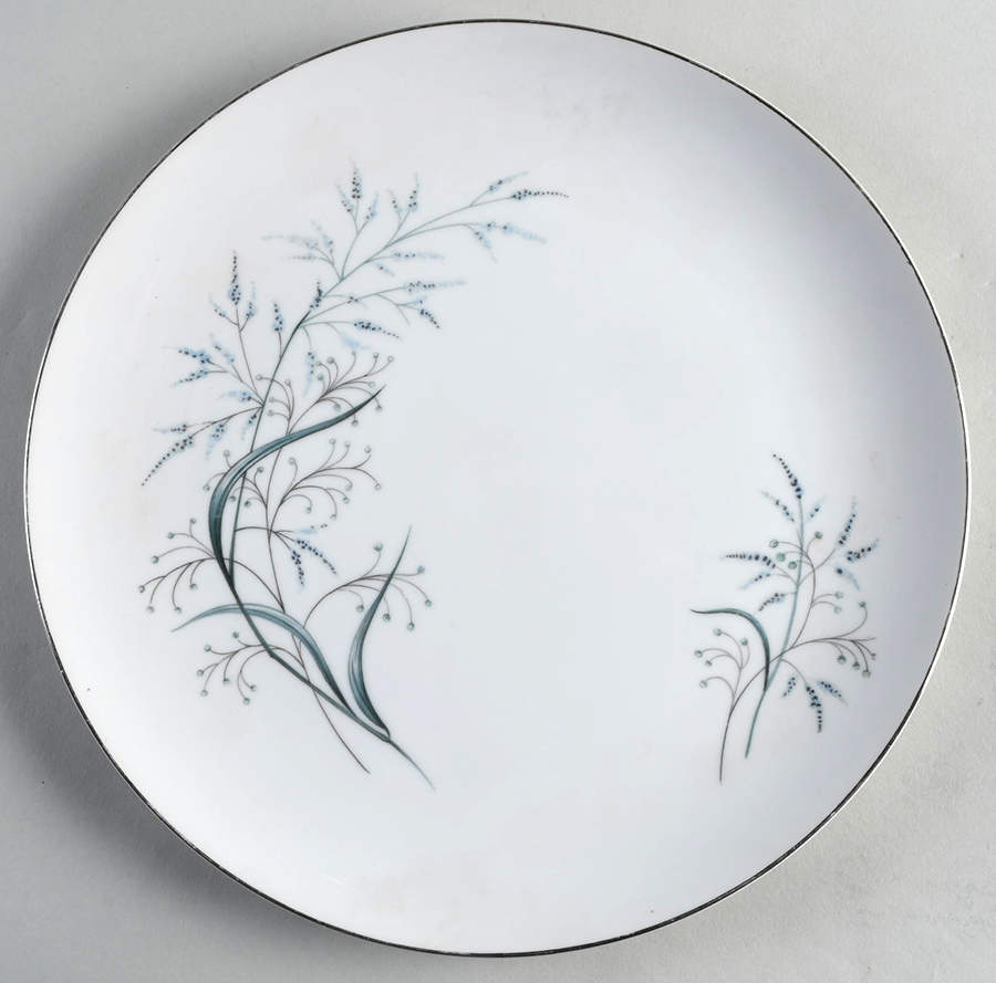 Clarinda Dinner Plate by Meito-1
