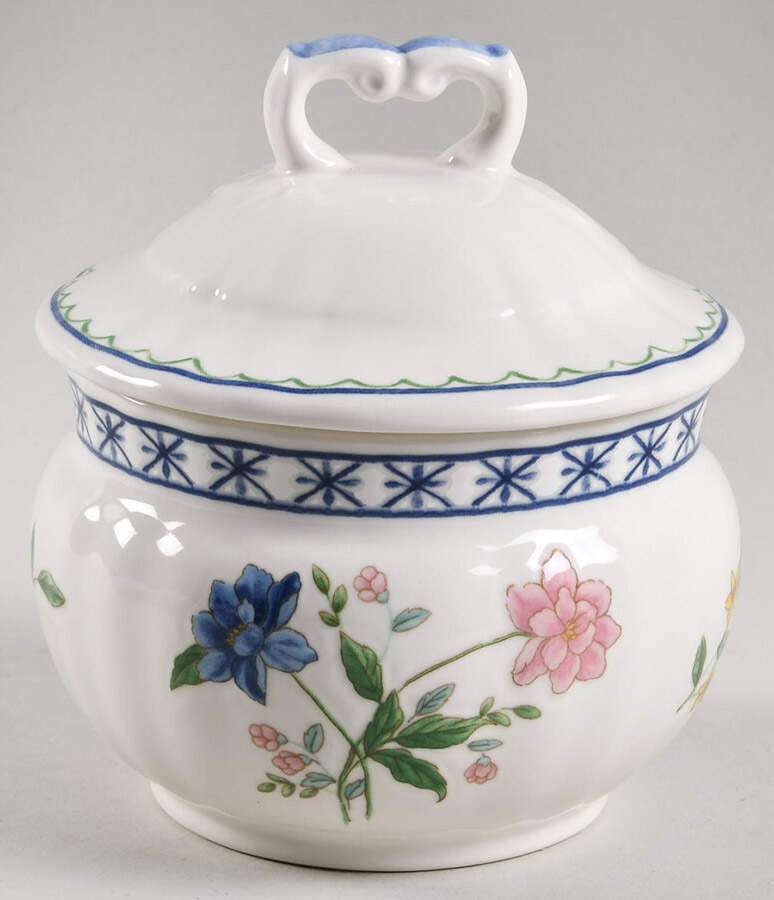 Villa Provencale Sugar Bowl & Lid by Mikasa-1