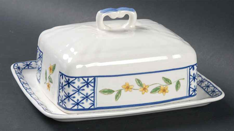 Villa Provencale Square Covered Butter by Mikasa-1