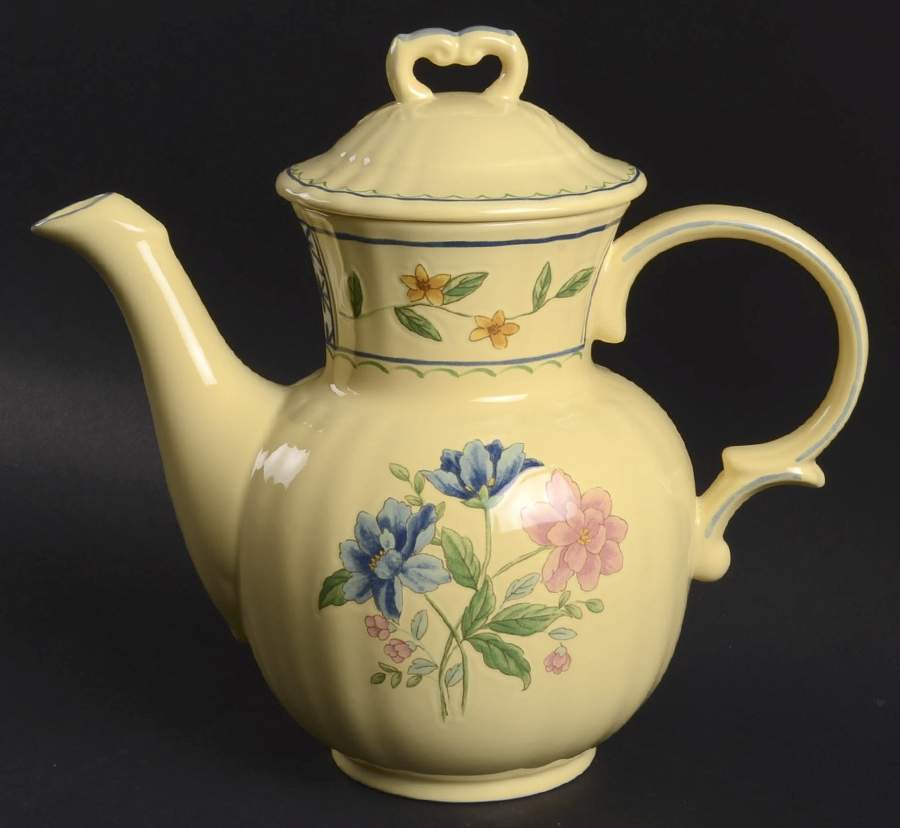 Le Jardin Coffee Pot & Lid by Mikasa-1