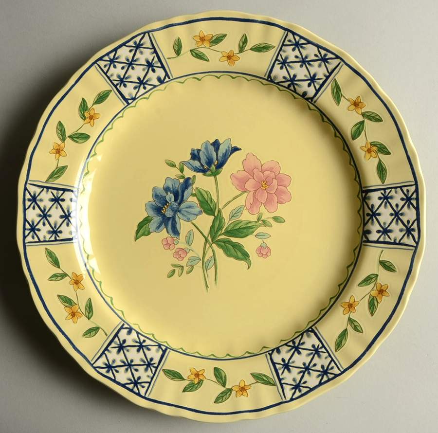 Le Jardin 12" Chop Plate (Round Platter) by Mikasa-1