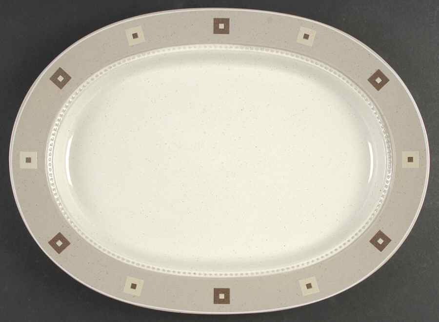 Penthouse 15" Oval Serving Platter by Mikasa-1