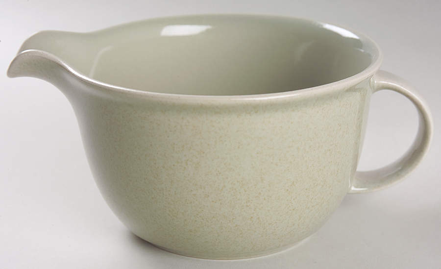 Mesa Verde Round Gravy Boat by Mikasa-1
