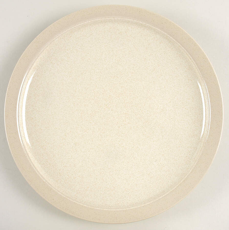 Malibu Dune 12" Chop Plate (Round Platter) by Mikasa-1