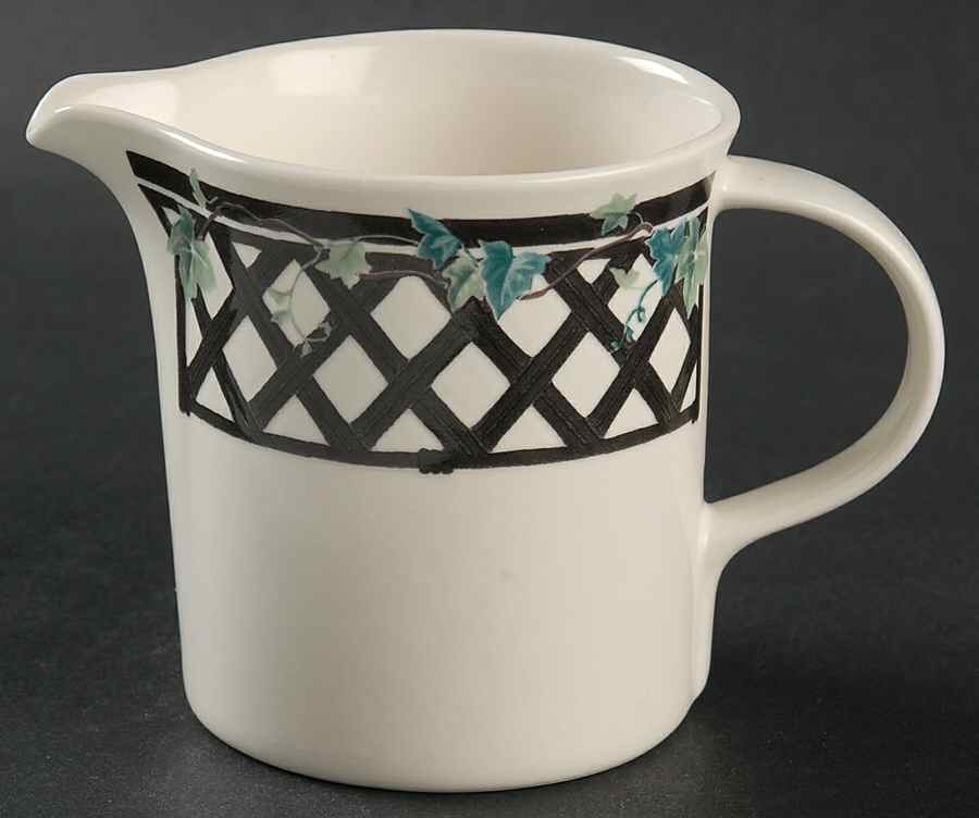 Ebony Accent Creamer by Mikasa-1