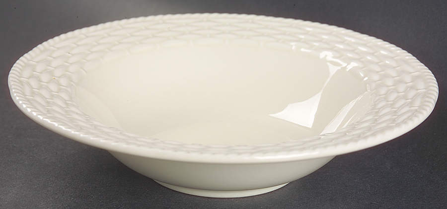 Country Manor Cream Rim Fruit/Dessert (Sauce) Bowl by Mikasa-1