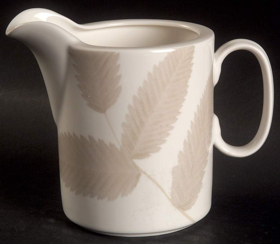 Irish Linen (Leaves) Creamer by Mikasa-1