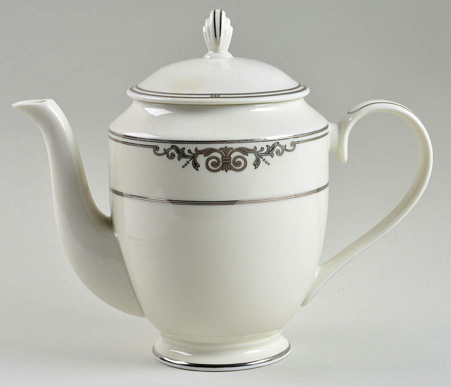 Palatial Crest Coffee Pot & Lid by Mikasa-1