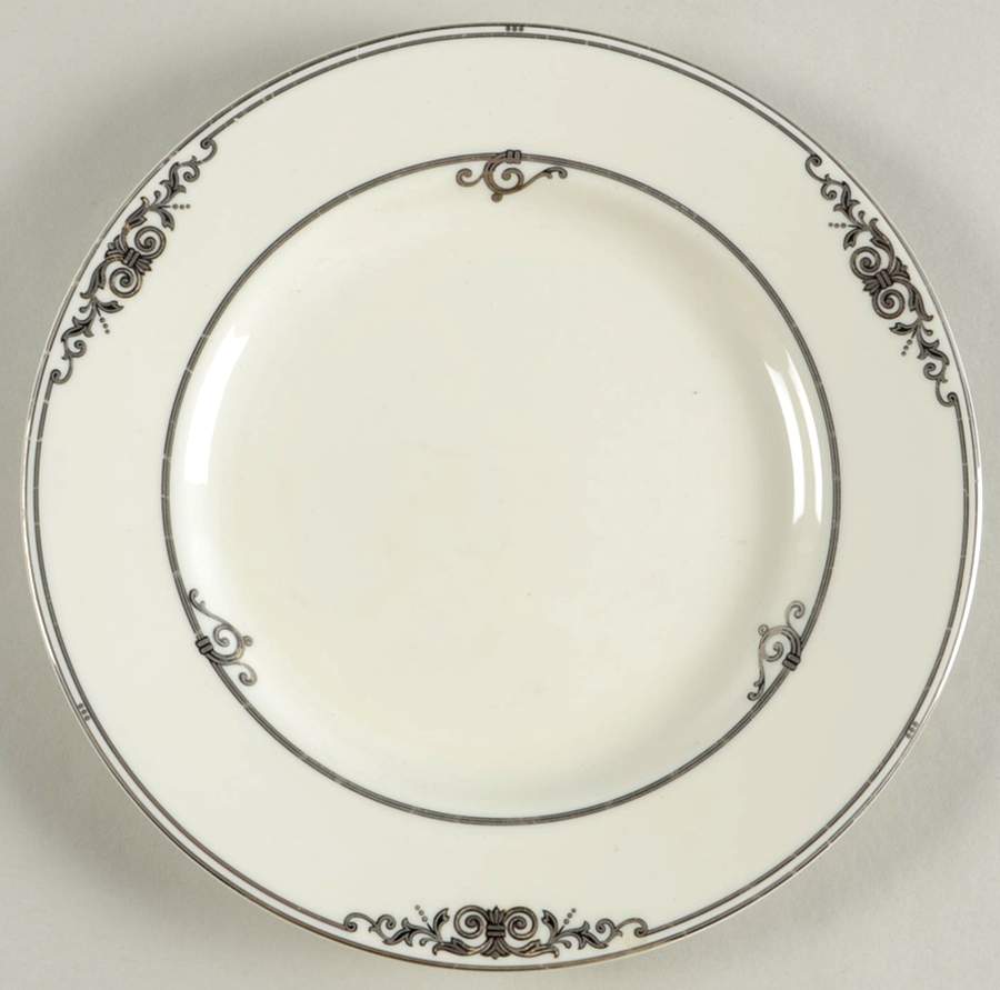 Palatial Crest Salad Plate by Mikasa-1
