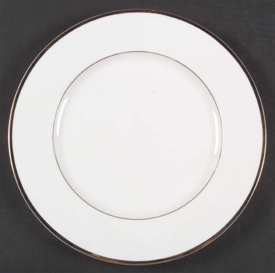 Cameo Gold 12" Chop Plate (Round Platter) by Mikasa-1