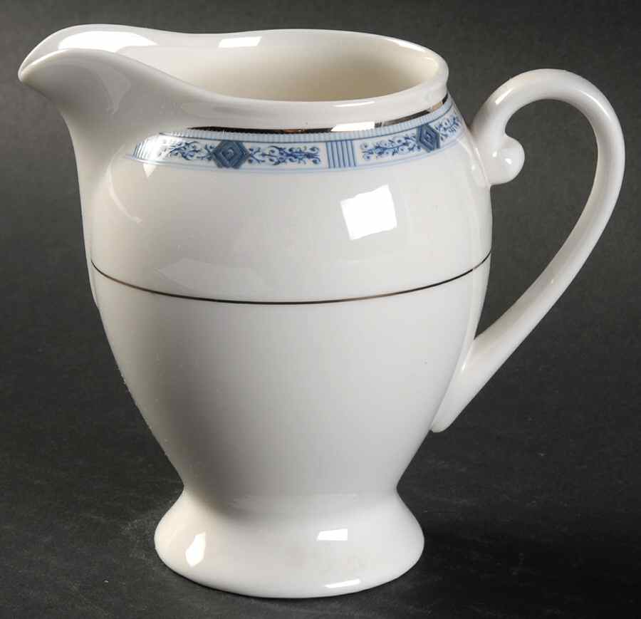 Blue Serenade Creamer by Mikasa-1