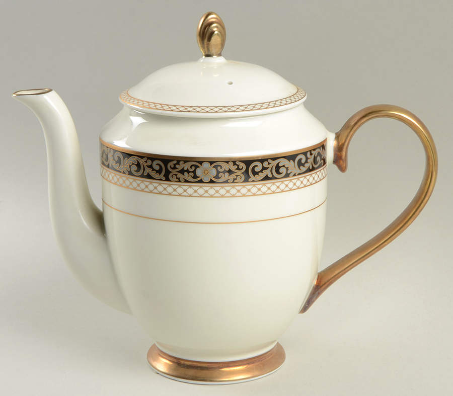 Palatial Suite Coffee Pot & Lid by Mikasa-1