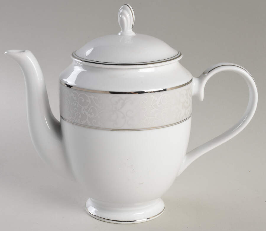 Parchment (Thailand) Coffee Pot & Lid by Mikasa-1