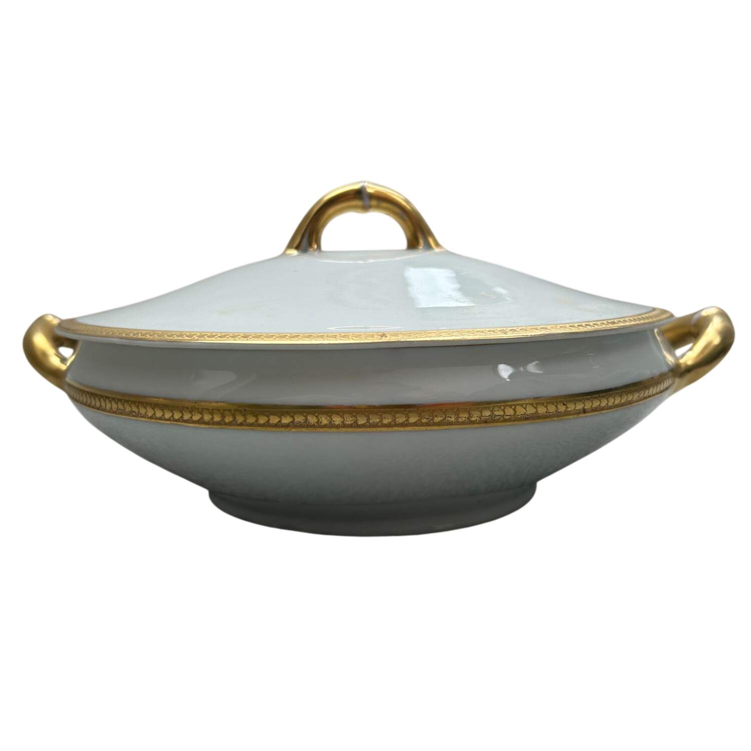 MUE94 Round Covered Vegetable by Paul Muller-1