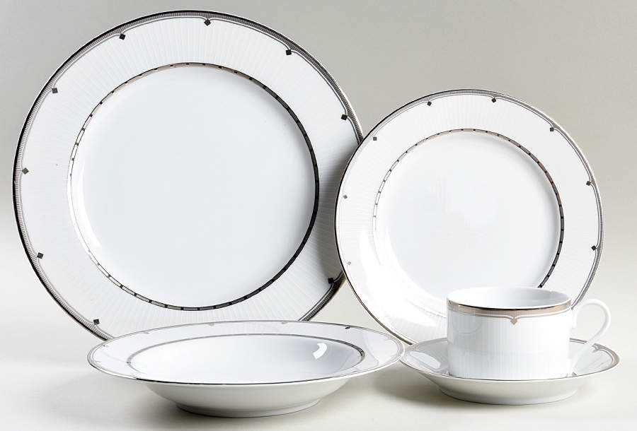 City Lights 5 Piece Place Setting by Mikasa-1