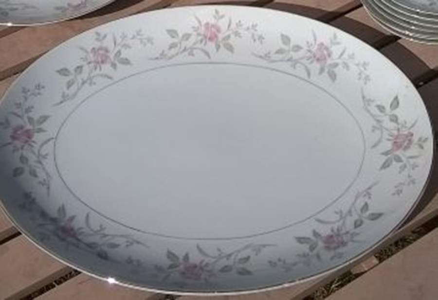 MIK19 14" Oval Serving Platter by Mikasa-1
