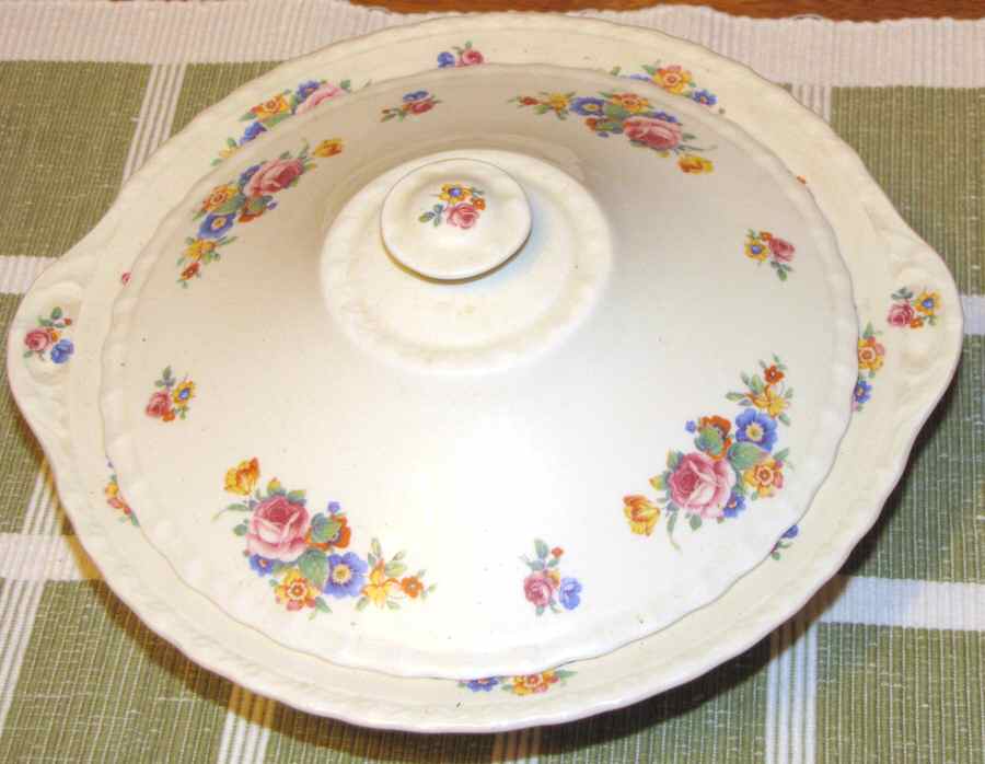 Rose of England Round Covered Vegetable by Myott Staffordshire-1
