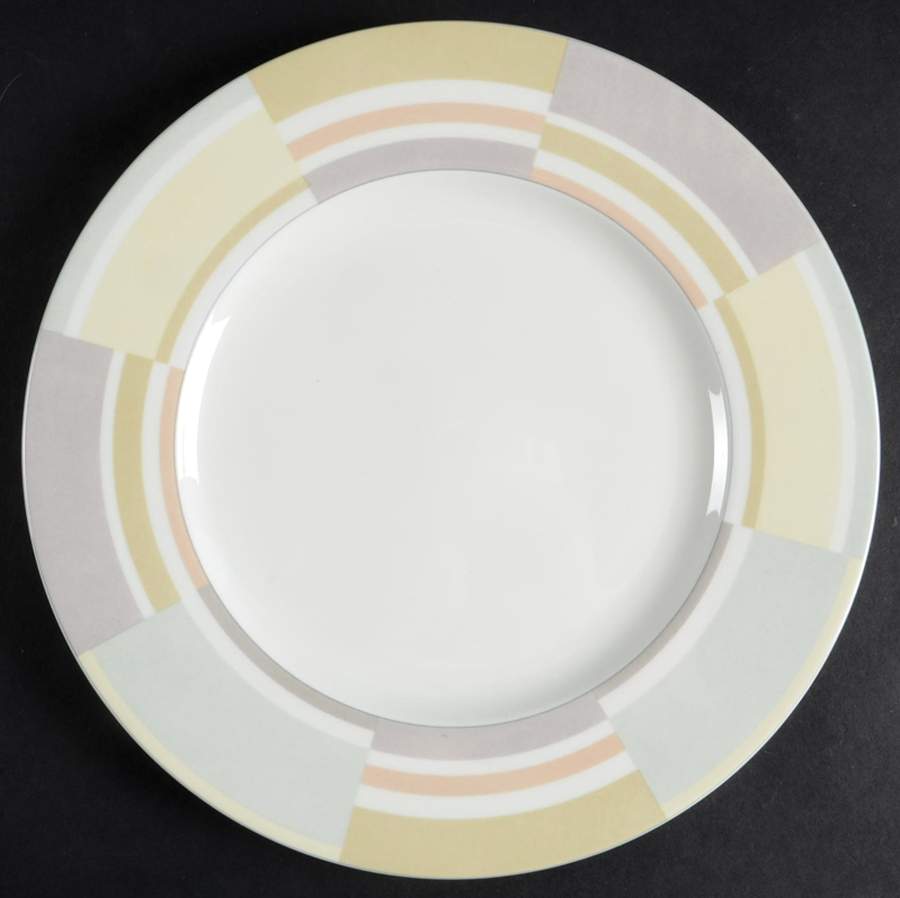 Roulette Dinner Plate by Mikasa-1