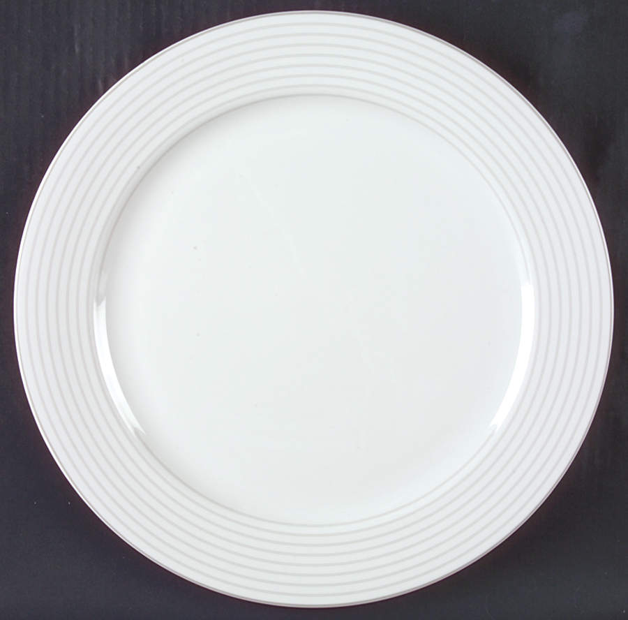 Debonaire 12" Chop Plate (Round Platter) by Mikasa-1