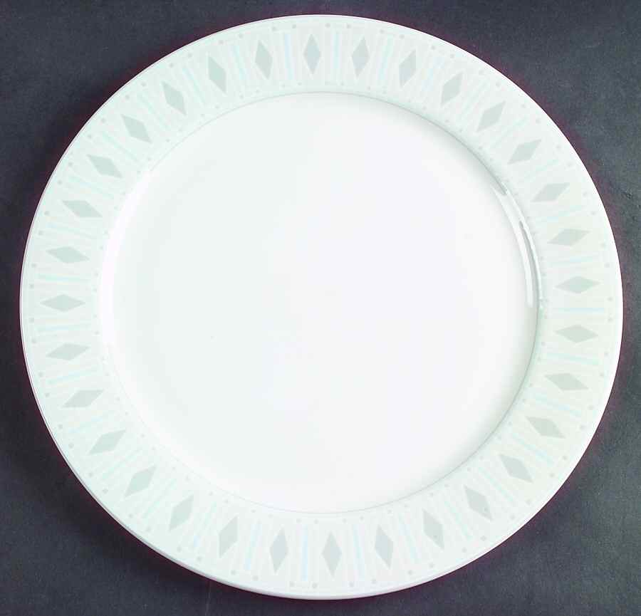 Diamond Head 12" Chop Plate (Round Platter) by Mikasa-1
