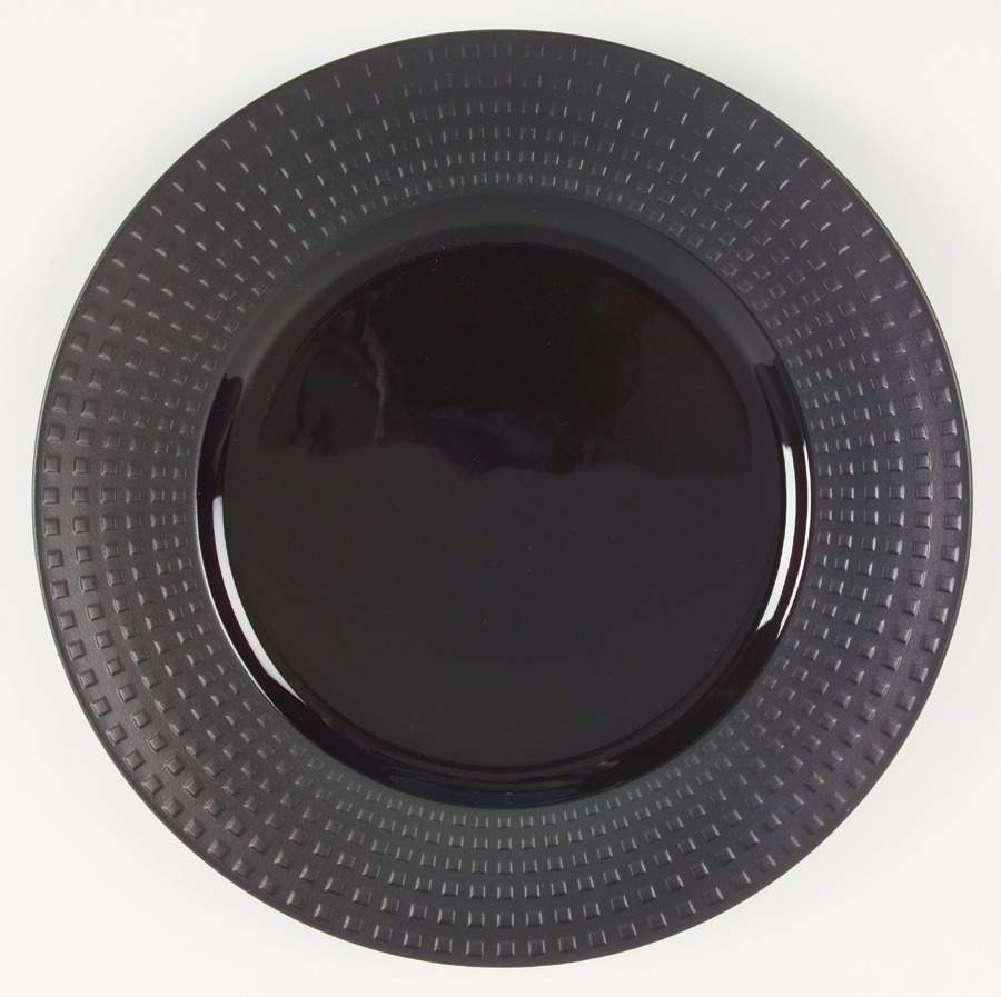 Ebony Contrast Dinner Plate by Mikasa-1