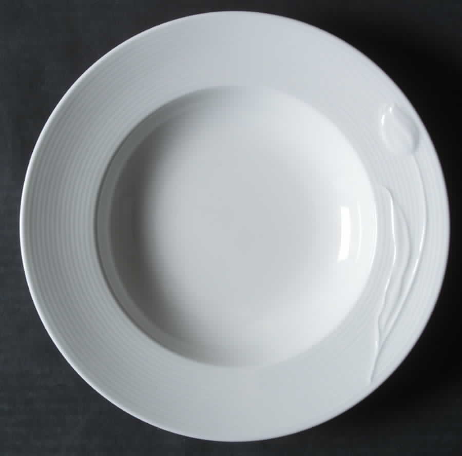 White Garden Large Rim Soup Bowl by Mikasa-1