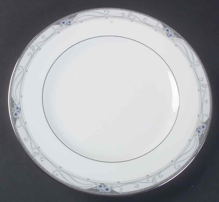 Cherish Salad Plate by Mikasa-1
