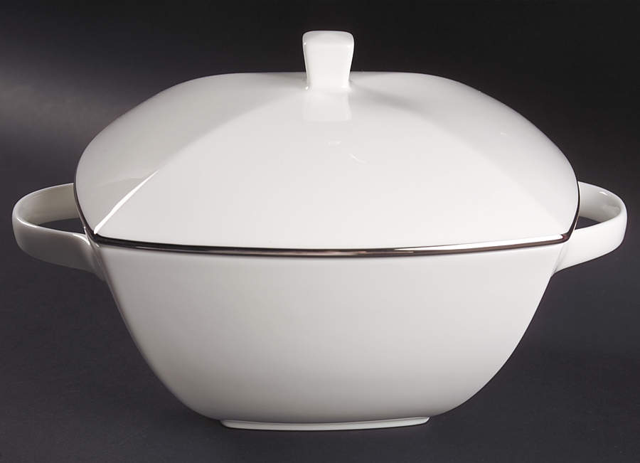 Couture Platinum 2 Qt Round Covered Casserole by Mikasa-1